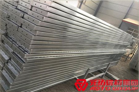 熱鍍鋅鋼跳板挑選注意事項(xiàng)有哪些？哪家好？